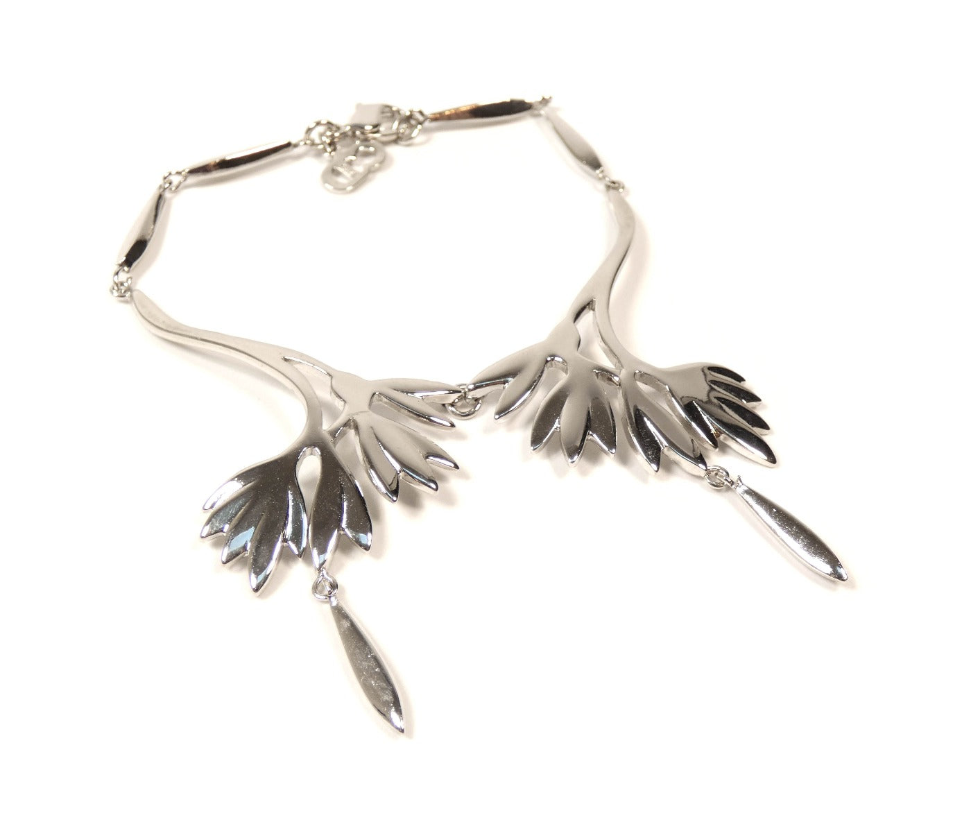 Christian Dior Silver Leaf Design Bracelet Bracelet Christian Dior