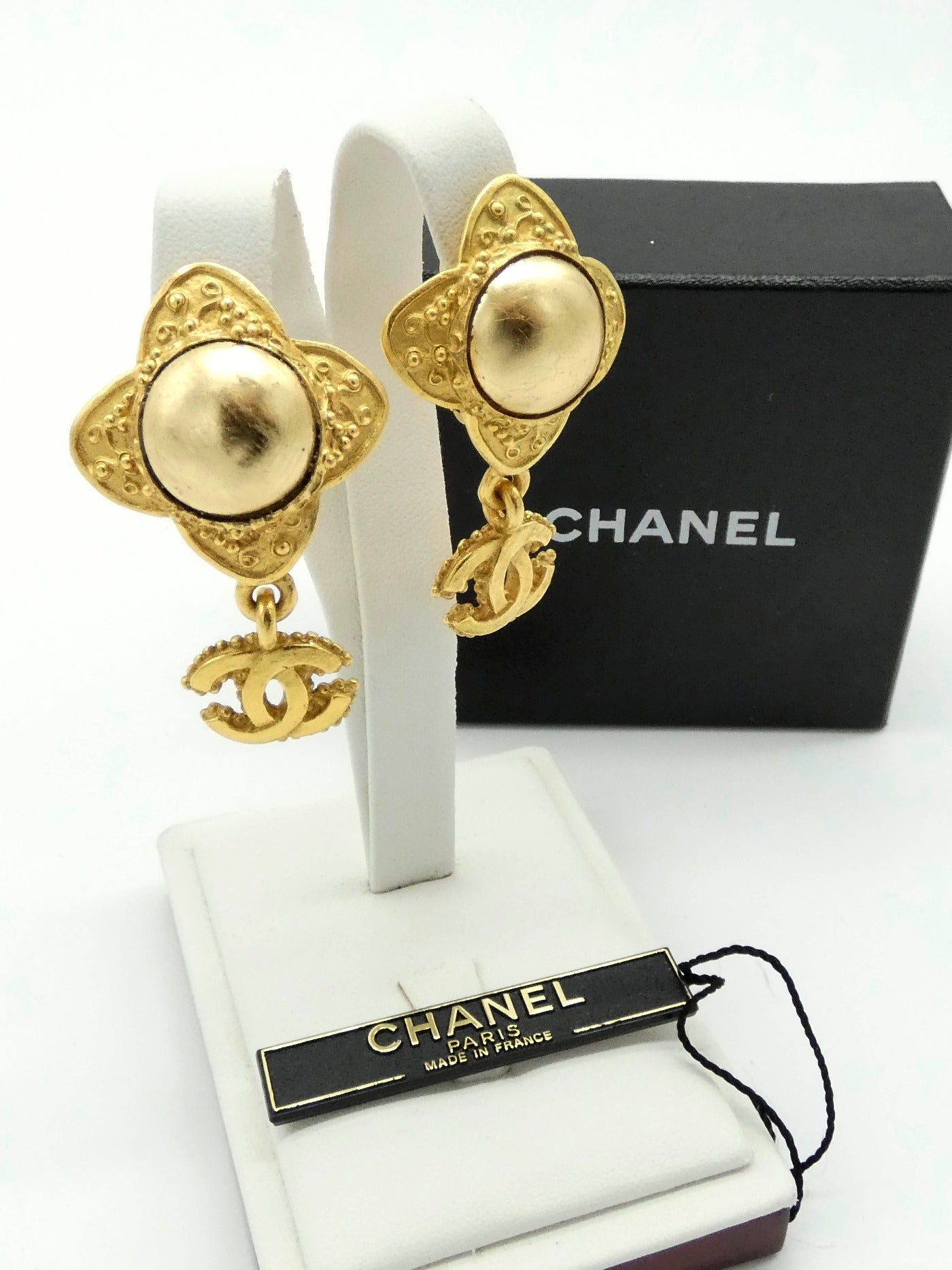 Chanel Gold Drop 96A CC Earrings