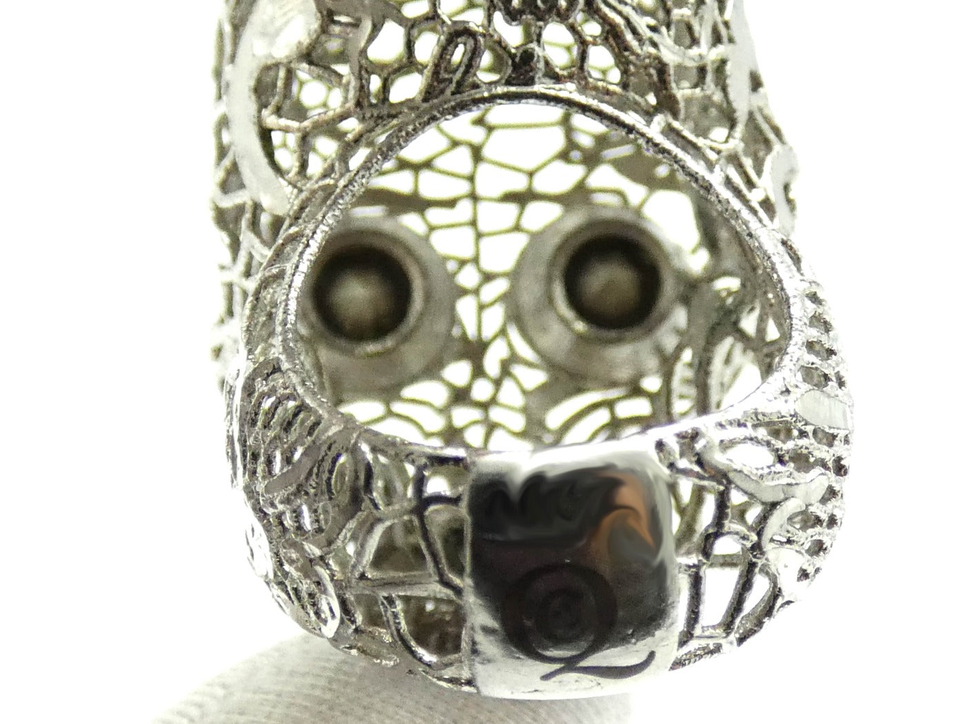 Alexander McQueen Silver Filigree Crystal Skull Ring Ring Alexander McQueen