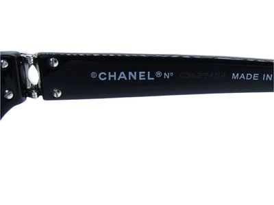 Chanel Vintage Black and Silver CC Logo quilted Arm Sunglasses 5050