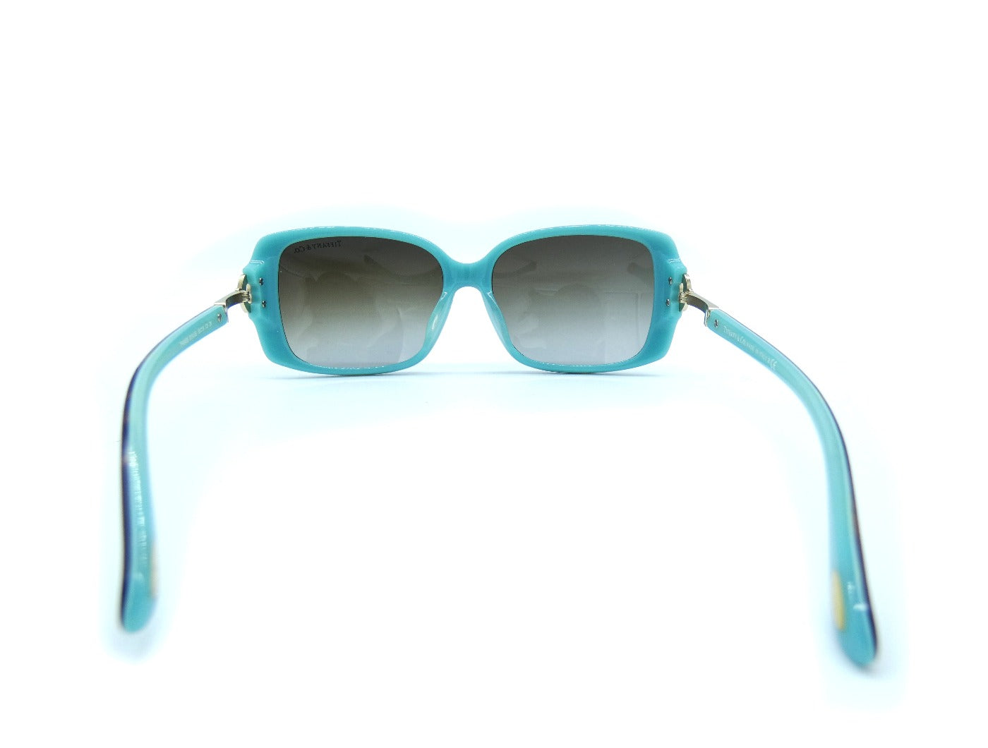 Return to tiffany square 2024 sunglasses