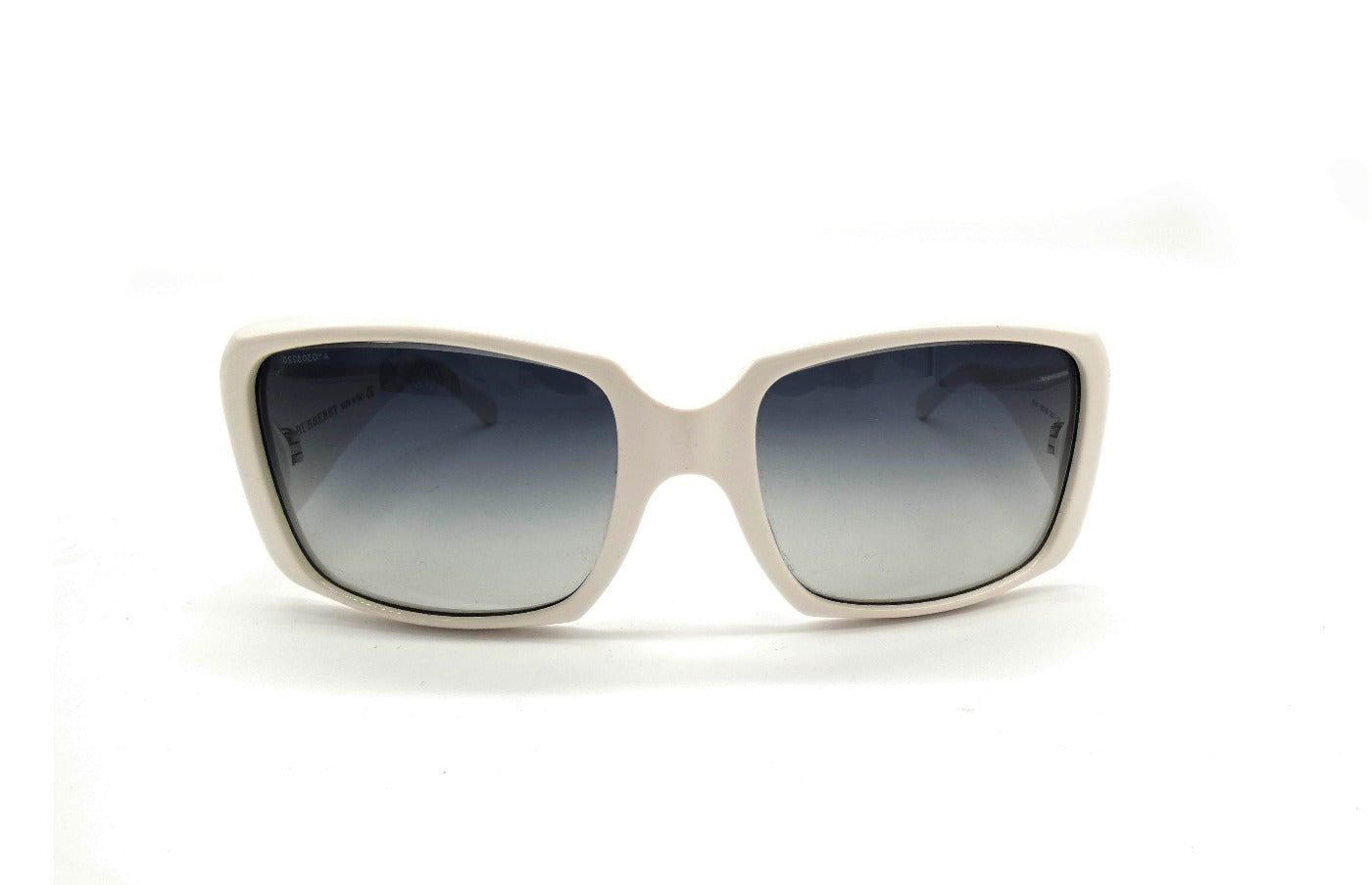 Burberry Sunglasses White Nova Check 4011