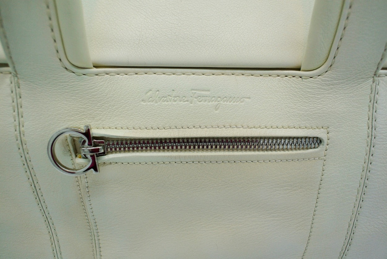 Salvatore Ferragamo White Leather Handbag