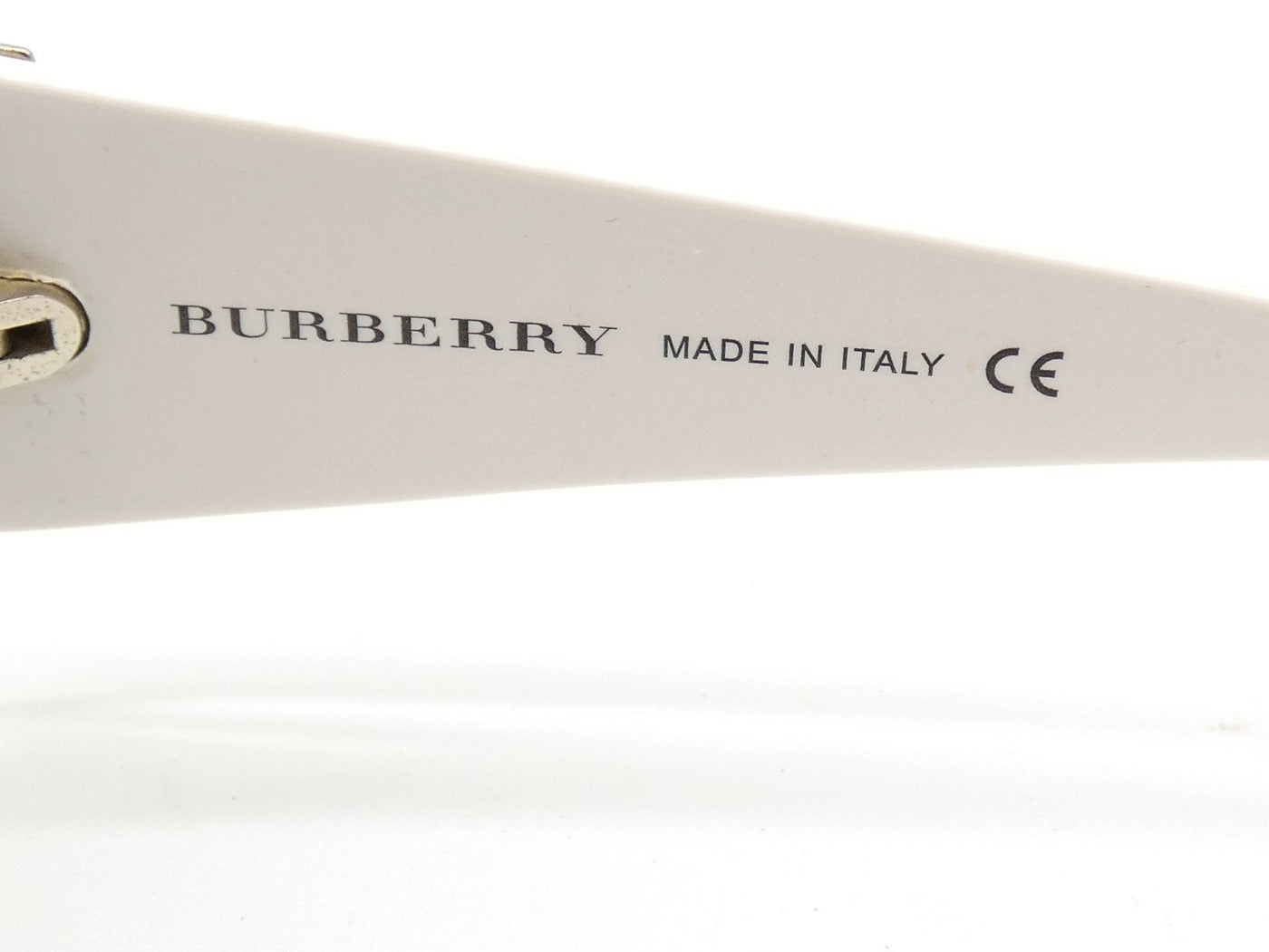 Burberry Sunglasses White Nova Check 4011