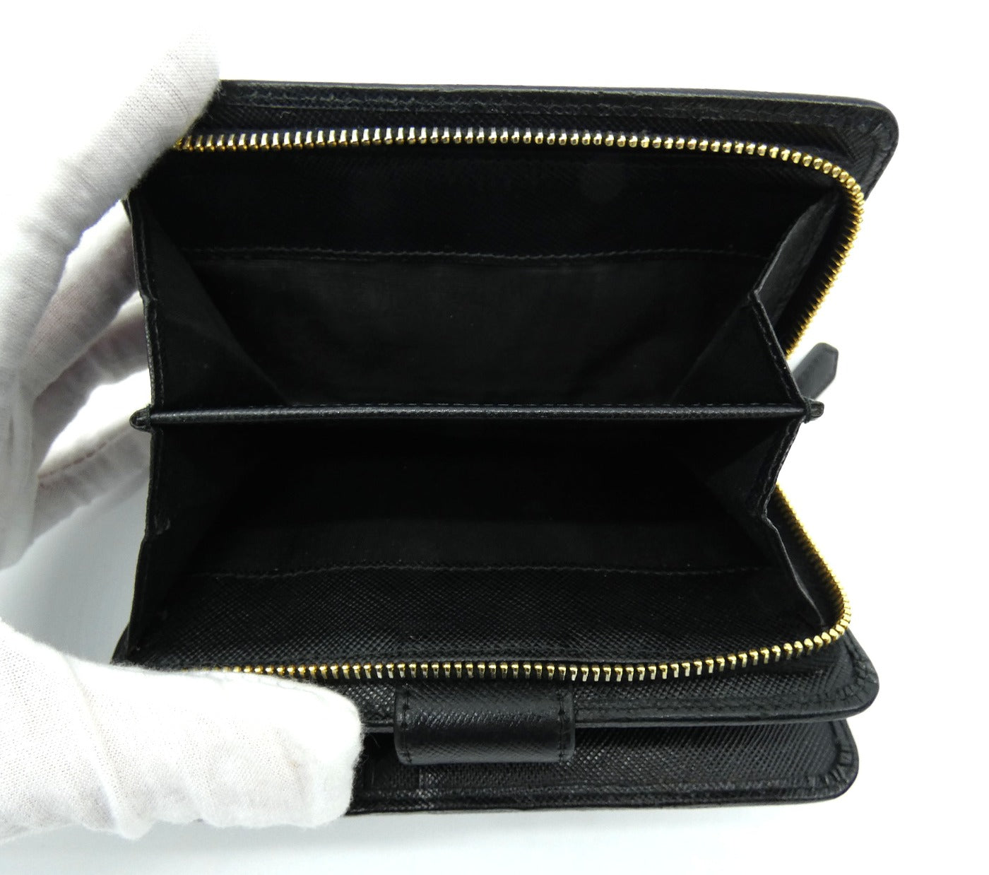 Prada Black Saffiano Zip Medium Wallet Wallet Prada