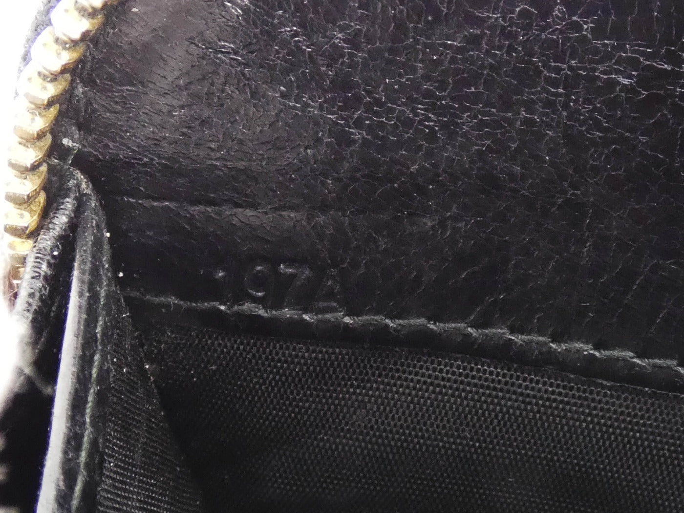 Miu Miu Black Leather Zip Continental Wallet Wallet Miu Miu